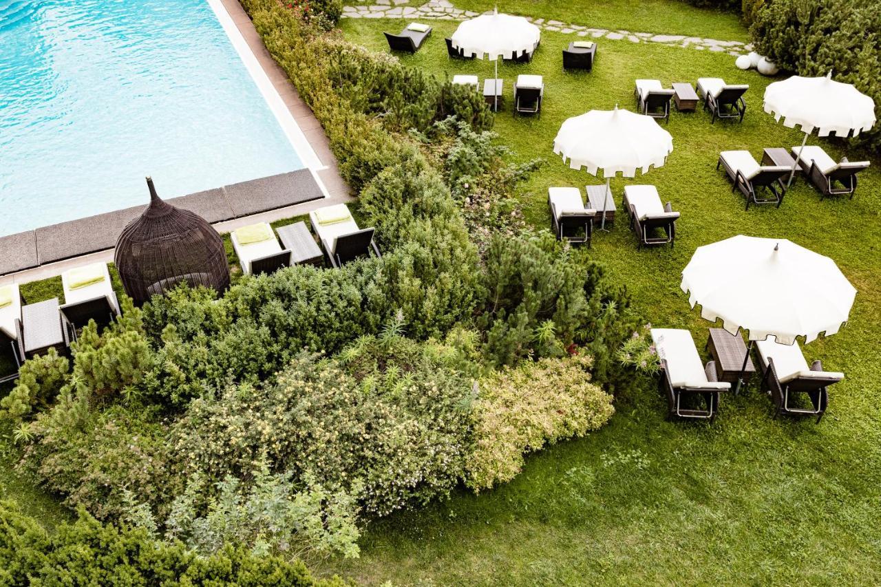 Boutique & Fashion Hotel Maciaconi - Gardenahotels Santa Cristina Val Gardena ภายนอก รูปภาพ