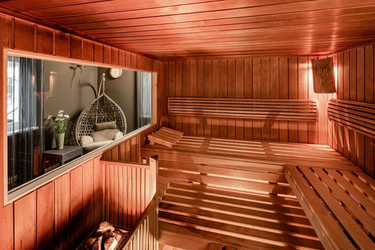 Boutique & Fashion Hotel Maciaconi - Gardenahotels Santa Cristina Val Gardena ภายนอก รูปภาพ
