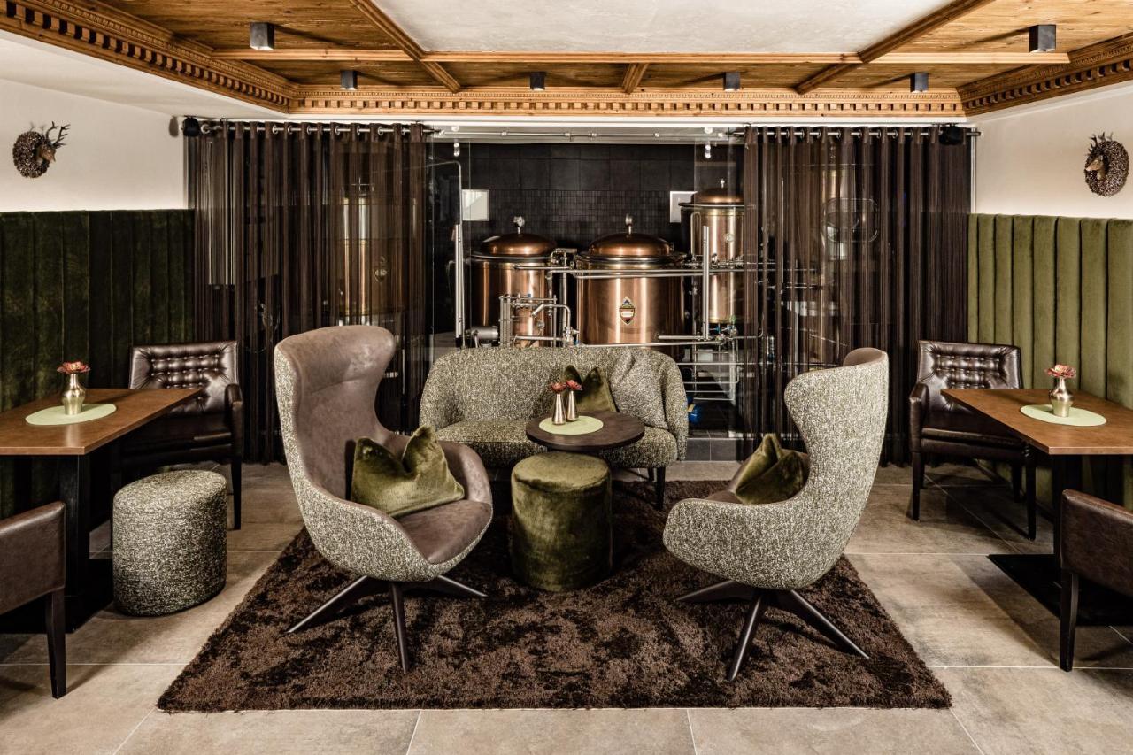 Boutique & Fashion Hotel Maciaconi - Gardenahotels Santa Cristina Val Gardena ภายนอก รูปภาพ