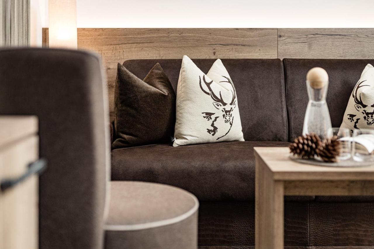 Boutique & Fashion Hotel Maciaconi - Gardenahotels Santa Cristina Val Gardena ภายนอก รูปภาพ