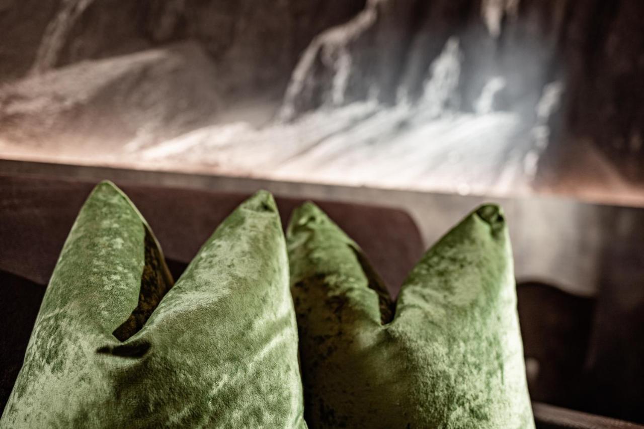 Boutique & Fashion Hotel Maciaconi - Gardenahotels Santa Cristina Val Gardena ภายนอก รูปภาพ